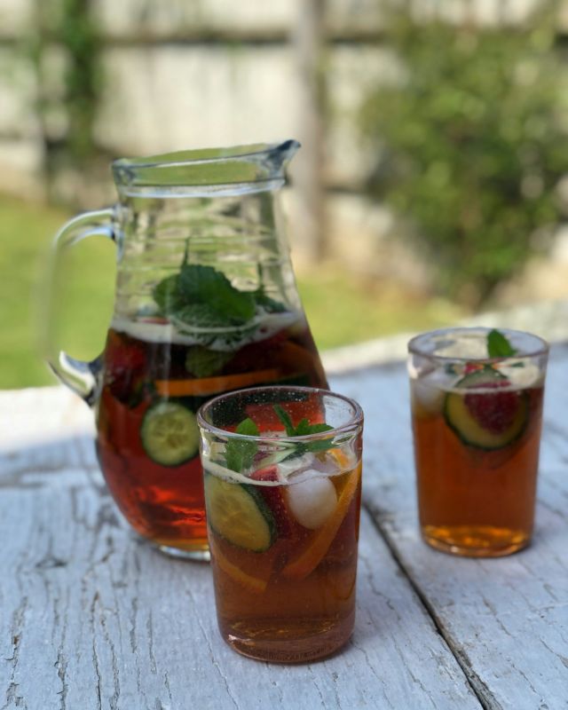 Game, Set, Match(ed perfectly with Pimm's) ð¹

Rally the team together and watch the Wimbledon men's and women's finals with us this weekend.

To celebrate the occasion, we'll be serving up £20 Pimm's jugs.

No need to book, just swing by!

#Wimbledon #CountryPub #Hampshire #Winchester