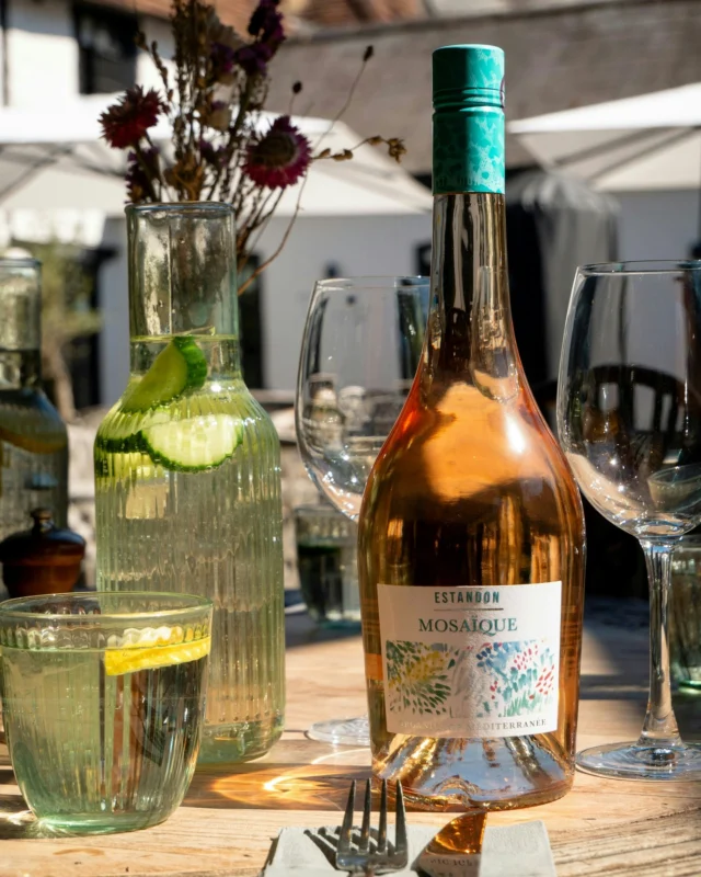 Sunshine in a glass.

Sip on our Mosaique Rosé – light, crisp, and perfect for those lazy afternoons on the terrace. 🍷

#CountryPub #Easton #Winchester #VisitHampshire