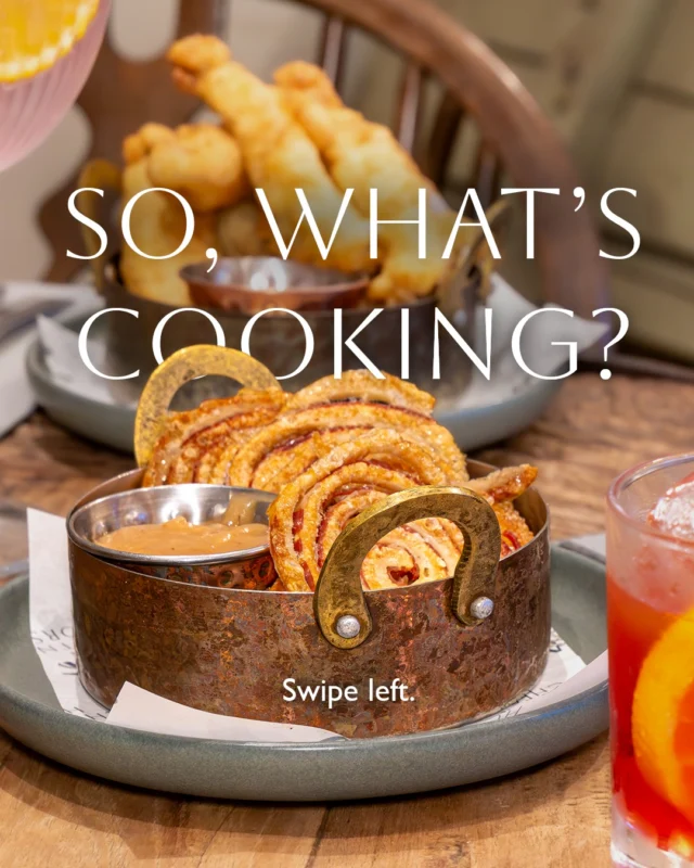 Let this be your dinner inspiration, plated. 👀
What will it be to kick off your evening plans? Mini Chicken Kievs, or Heritage Beetroot, Whipped Tofu?

Reserve your table now, link in our bio. 🐴
#TheChestnutHorse #VisitHampshire #Winchester #CountryPub